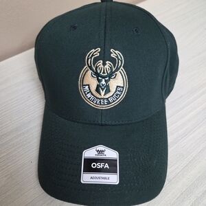 Milwaukee Bucks Green Cap